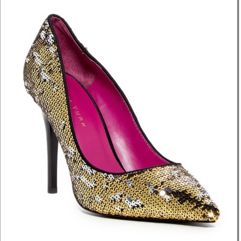EUC Trina Turk Gold Sequin Shoes